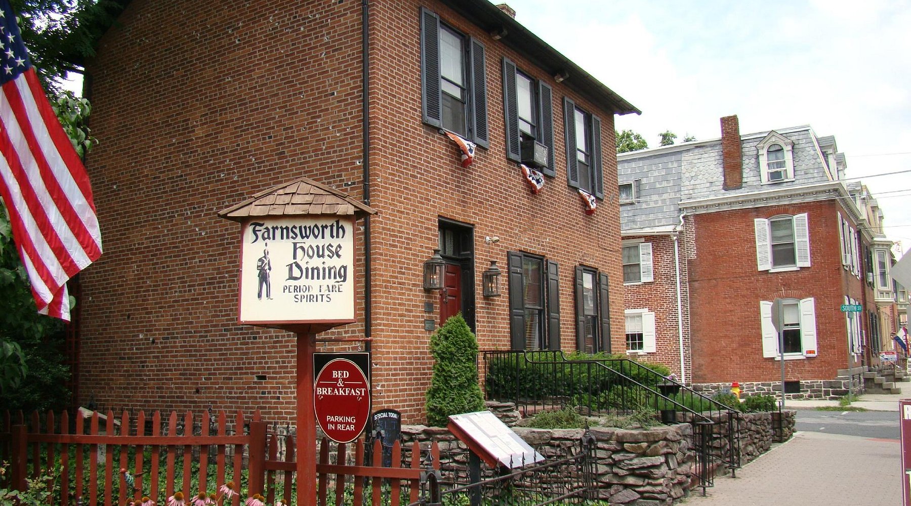 Farnsworth House Inn